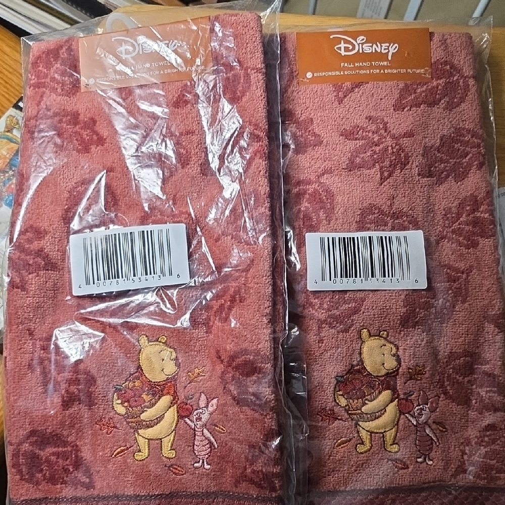 Winnie the Pooh Towels - Red and Brown